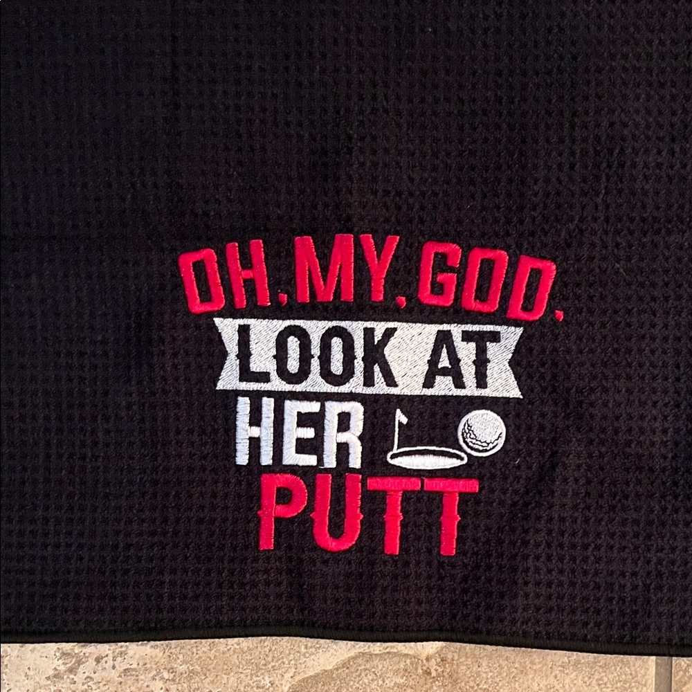 Women's Black and Pink Golf Skirts - Picture 2 of 4